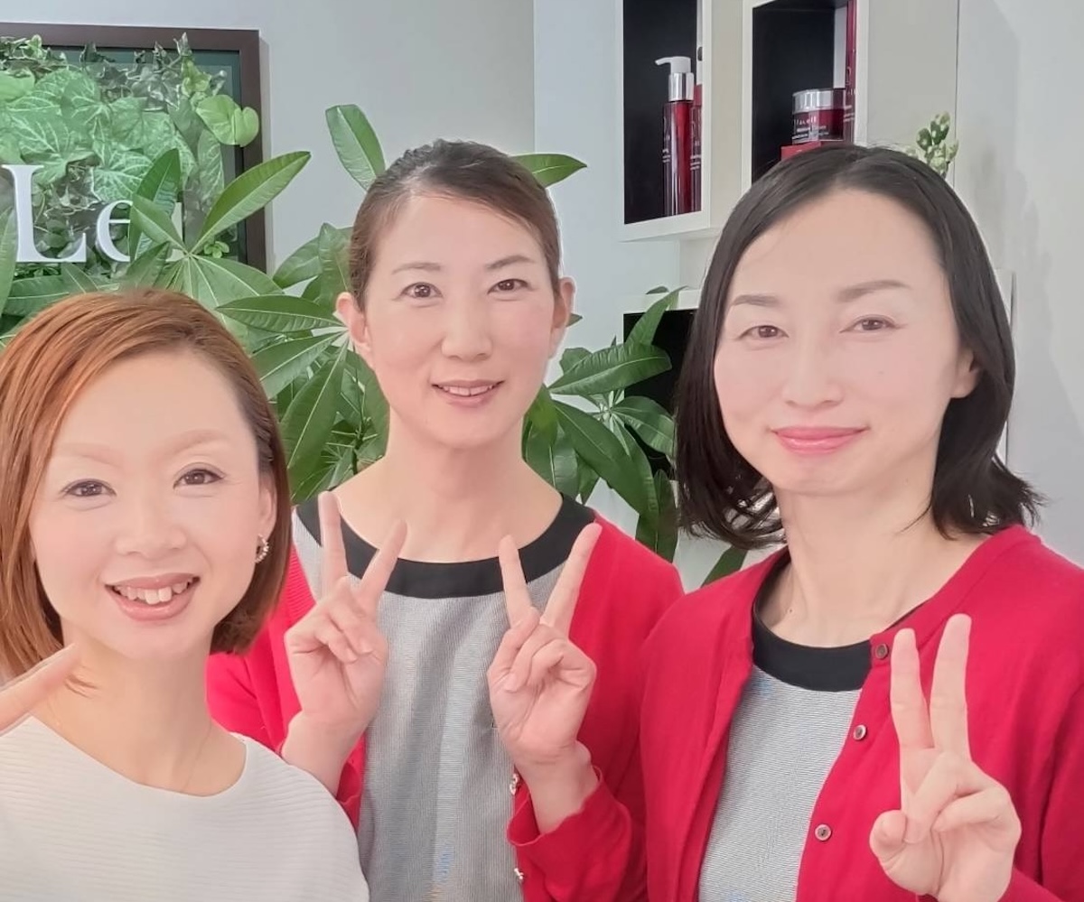 SR SALON Lei スタッフ